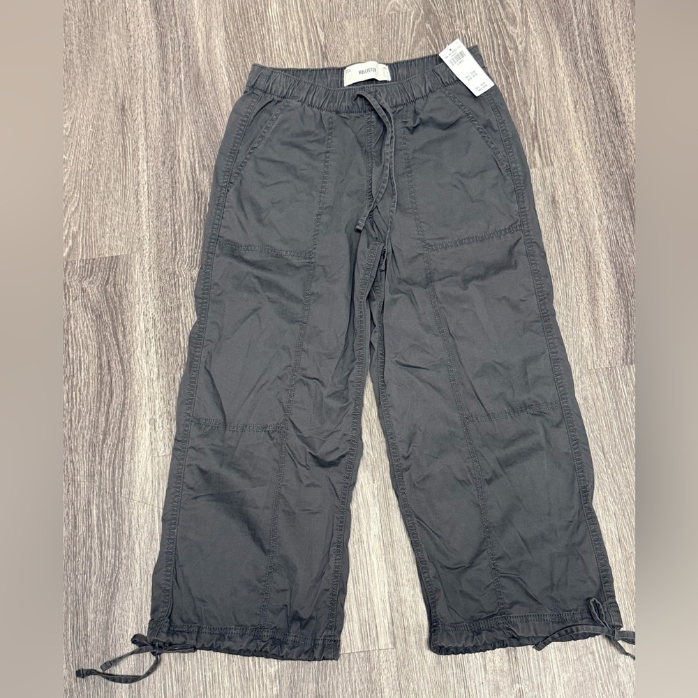 Hollister pants. still have tags. never worn.